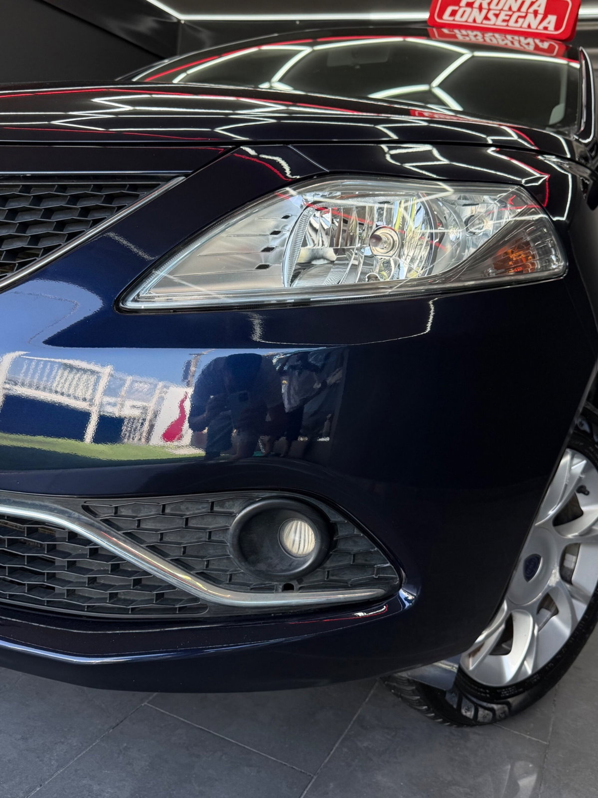 Lancia Ypsilon 0.9 TwinAir 85 CV 5 porte Metano Ecochic Platinum (17)