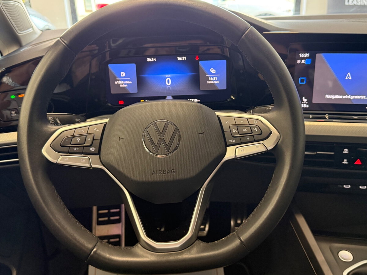Volkswagen Golf 1.0 TSI EVO Life (17)