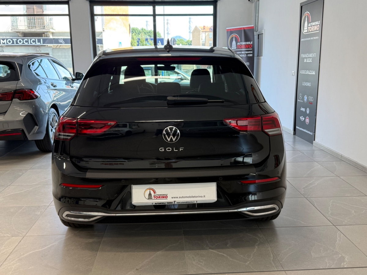 Volkswagen Golf 1.0 TSI EVO Life (5)