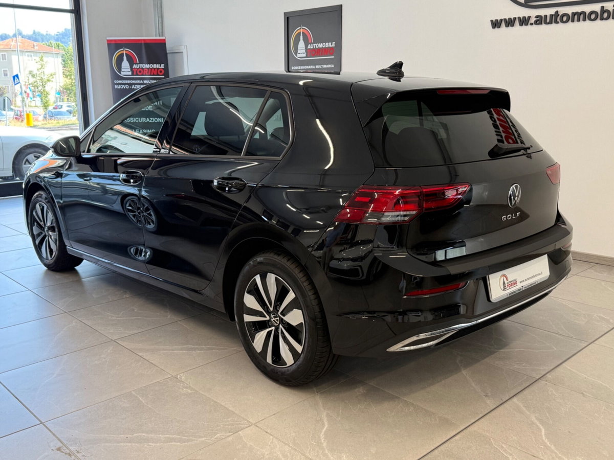 Volkswagen Golf 1.0 TSI EVO Life (6)