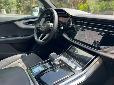 Audi Q8 Q8 50 TDI 286 CV quattro tiptronic Sport (18)