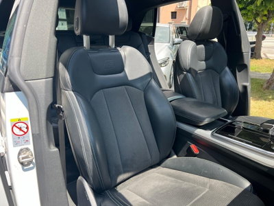 Audi Q8 Q8 50 TDI 286 CV quattro tiptronic Sport (20)