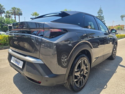 Peugeot 3008 1.2 hybrid GT 145cv e-dcs6 (10)