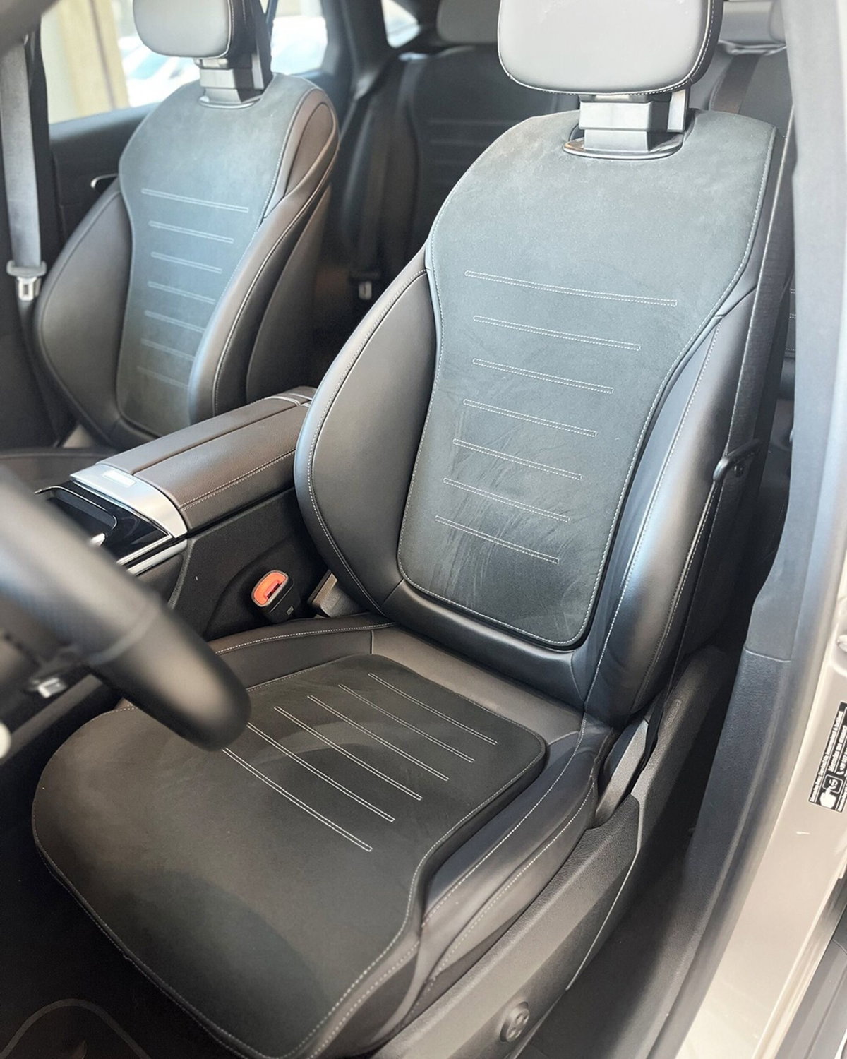 Mercedes-Benz GLC 220 d 4Matic Mild Hybrid AMG Premium Plus (8)