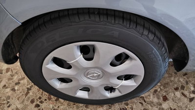 Opel Corsa 1.2 3 porte Sport (17)