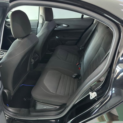 Alfa Romeo Giulia 2.2 Turbodiesel 150 CV AT8 Super (15)
