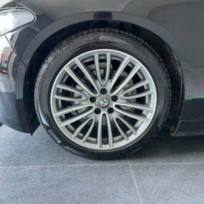 Alfa Romeo Giulia 2.2 Turbodiesel 150 CV AT8 Super (7)