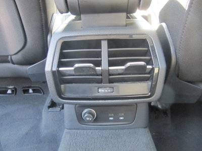 Audi Q3 Sportback 35 TDI quattro S tronic S line edition (15)