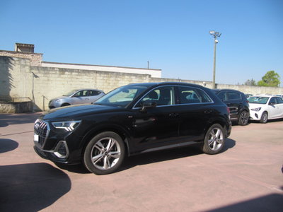 Audi Q3 Sportback 35 TDI quattro S tronic S line edition (2)