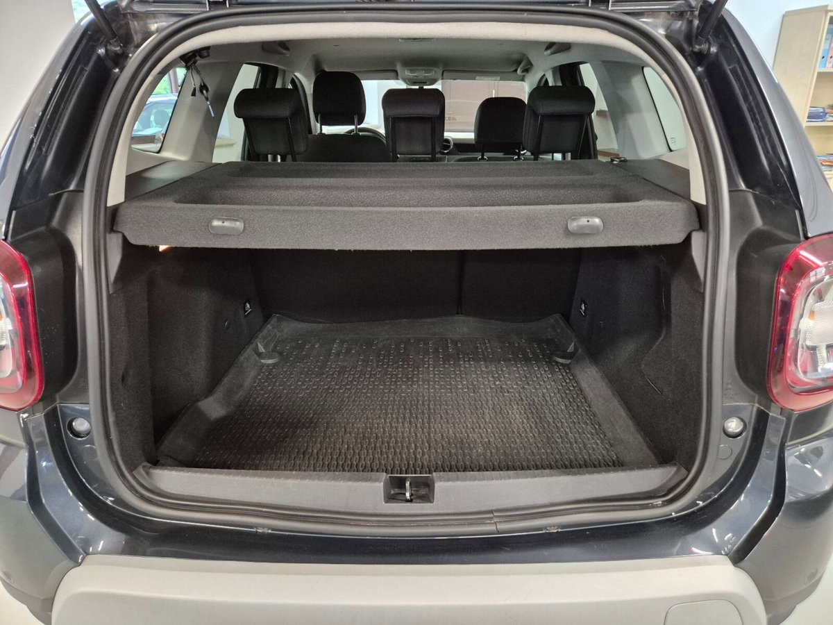 Dacia Duster 1.0 TCe 100 CV ECO-G 4x2 15th Anniversary (10)
