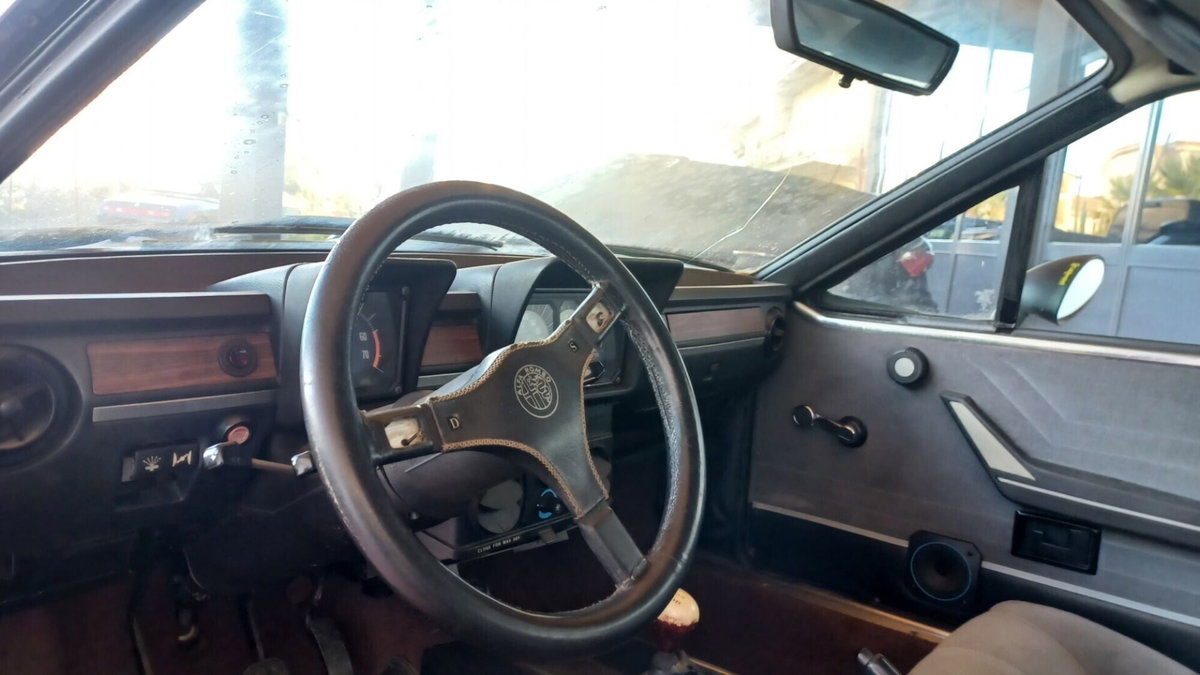 Alfa Romeo Alfetta GTV 2.0 L (14)