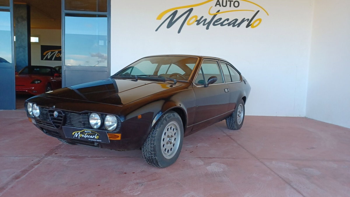 Alfa Romeo Alfetta GTV 2.0 L (3)