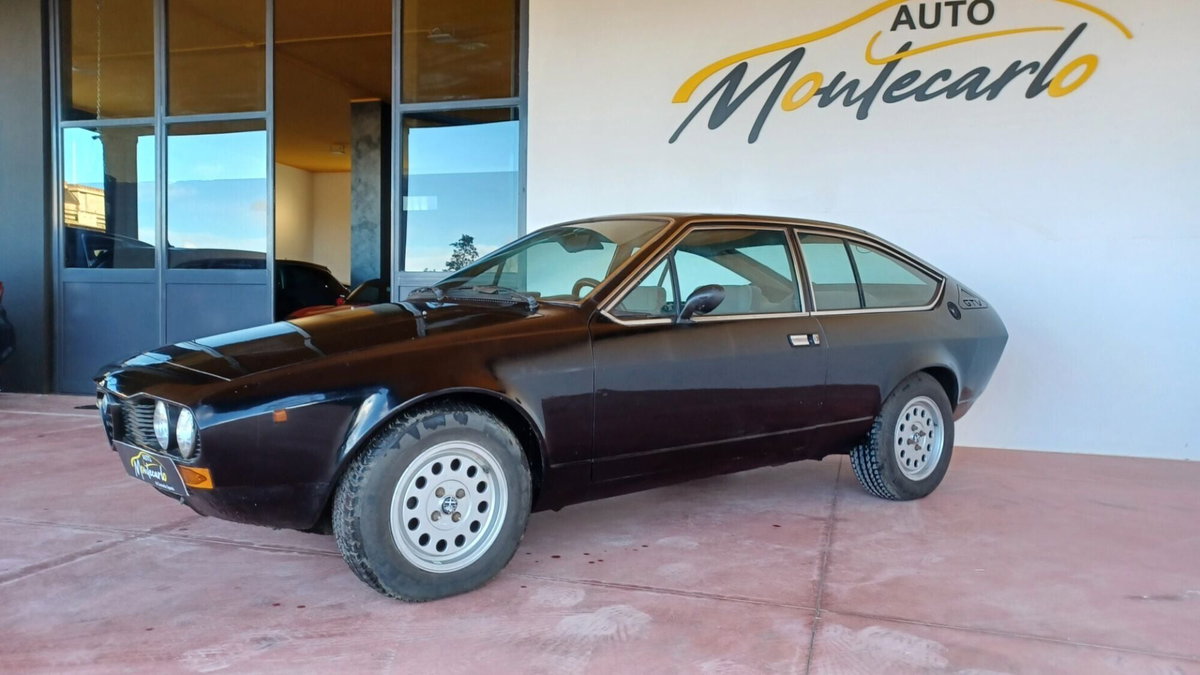 Alfa Romeo Alfetta GTV 2.0 L (4)