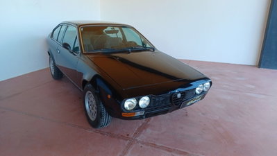 Alfa Romeo Alfetta GTV 2.0 L (7)