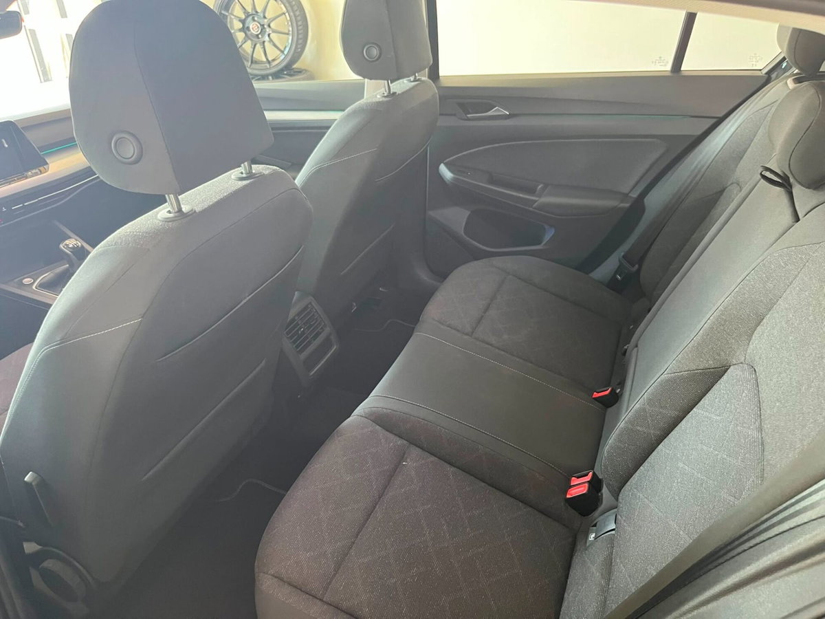 Volkswagen Golf 2.0 TDI SCR Style (13)
