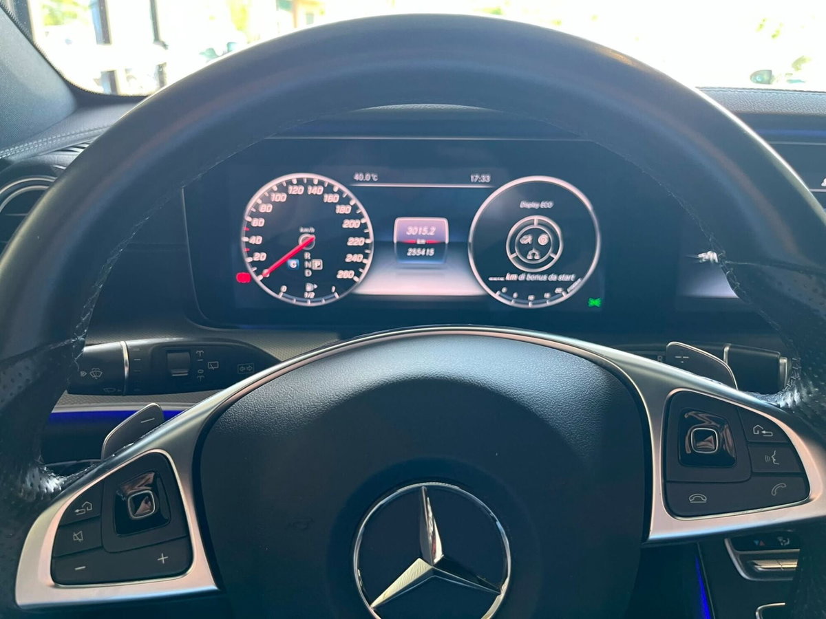 Mercedes-Benz Classe E Station Wagon 220 d 4Matic Auto Premium Plus (14)