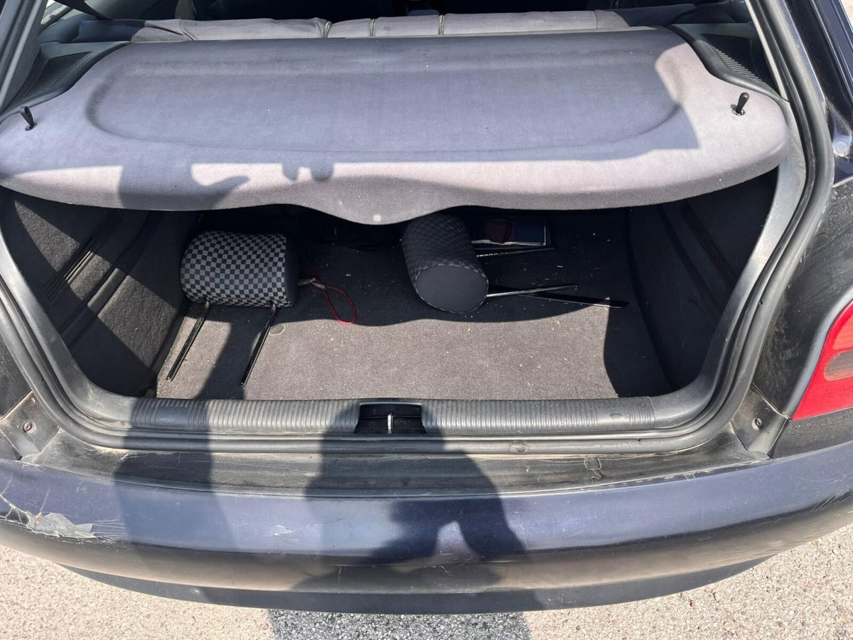 Audi A3 1.9 TDI/110 CV cat 3p. Ambition (10)