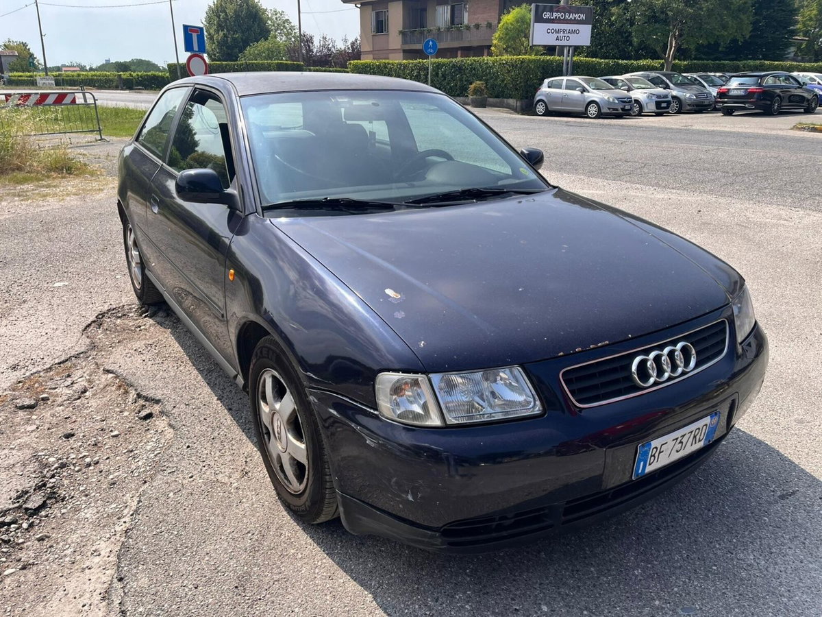 Audi A3 1.9 TDI/110 CV cat 3p. Ambition (2)