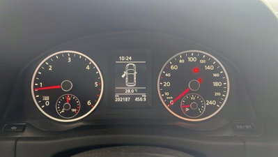 Volkswagen Tiguan 2.0 TDI DPF 4MOTION DSG Sport & Style (11)