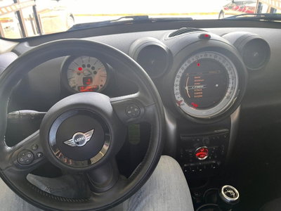 MINI Mini Countryman 1.6 Cooper D Countryman (7)