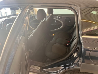 MINI Mini Countryman 1.6 Cooper D Countryman (9)