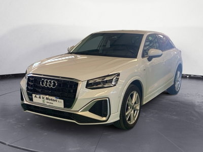 Audi Q2 Q2 35 TFSI S tronic Identity Black usata