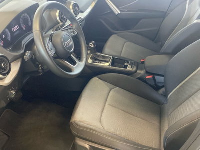 Audi Q2 Q2 35 TFSI S tronic Identity Black (15)