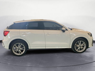 Audi Q2 Q2 35 TFSI S tronic Identity Black (4)