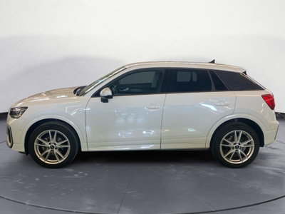 Audi Q2 Q2 35 TFSI S tronic Identity Black (8)
