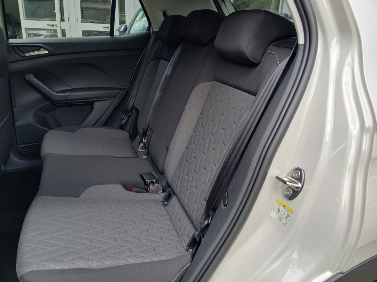 Volkswagen T-Cross 1.0 tsi Edition 95cv (8)