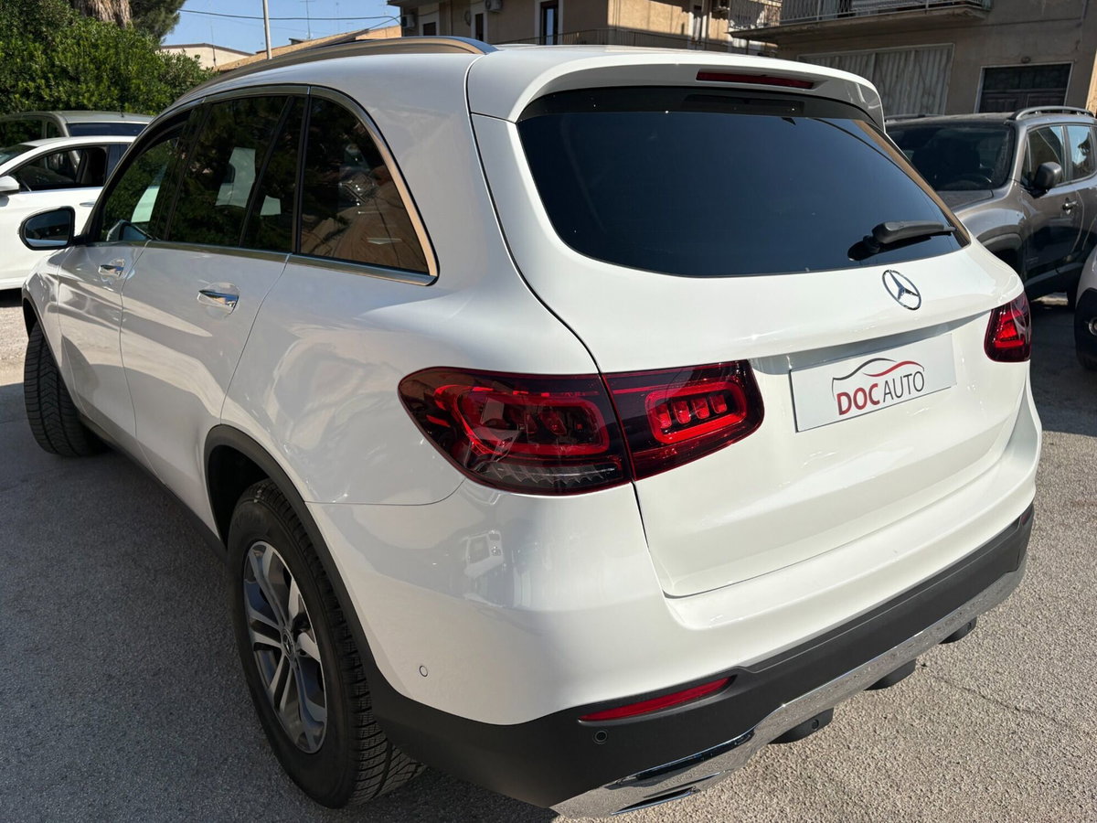 Mercedes-Benz GLC SUV 220 d 4Matic Executive (4)