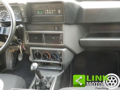 Alfa Romeo 75 2.0 (15)