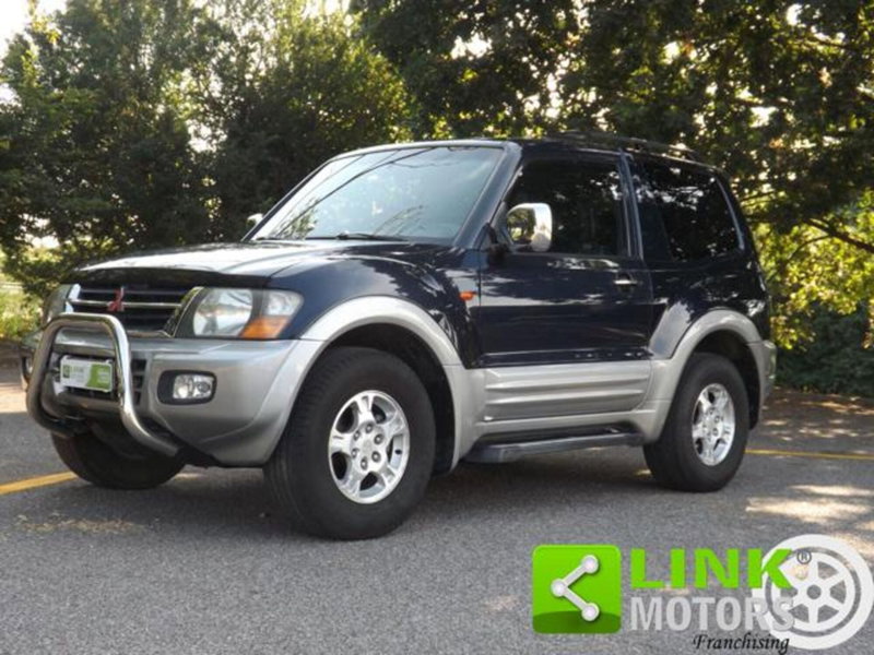 Mitsubishi Pajero 3.2 16V DI-D 3p. GLS1 Autocarro