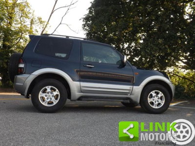 Mitsubishi Pajero 3.2 16V DI-D 3p. GLS1 Autocarro (13)