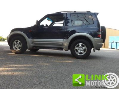 Mitsubishi Pajero 3.2 16V DI-D 3p. GLS1 Autocarro (14)