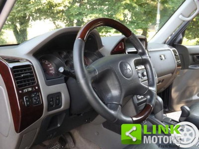 Mitsubishi Pajero 3.2 16V DI-D 3p. GLS1 Autocarro (19)