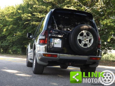 Mitsubishi Pajero 3.2 16V DI-D 3p. GLS1 Autocarro (8)