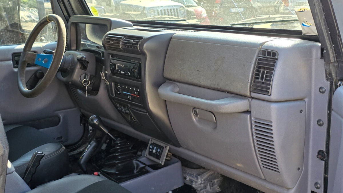Jeep Wrangler 4.0 cat Hard top (EU) (10)