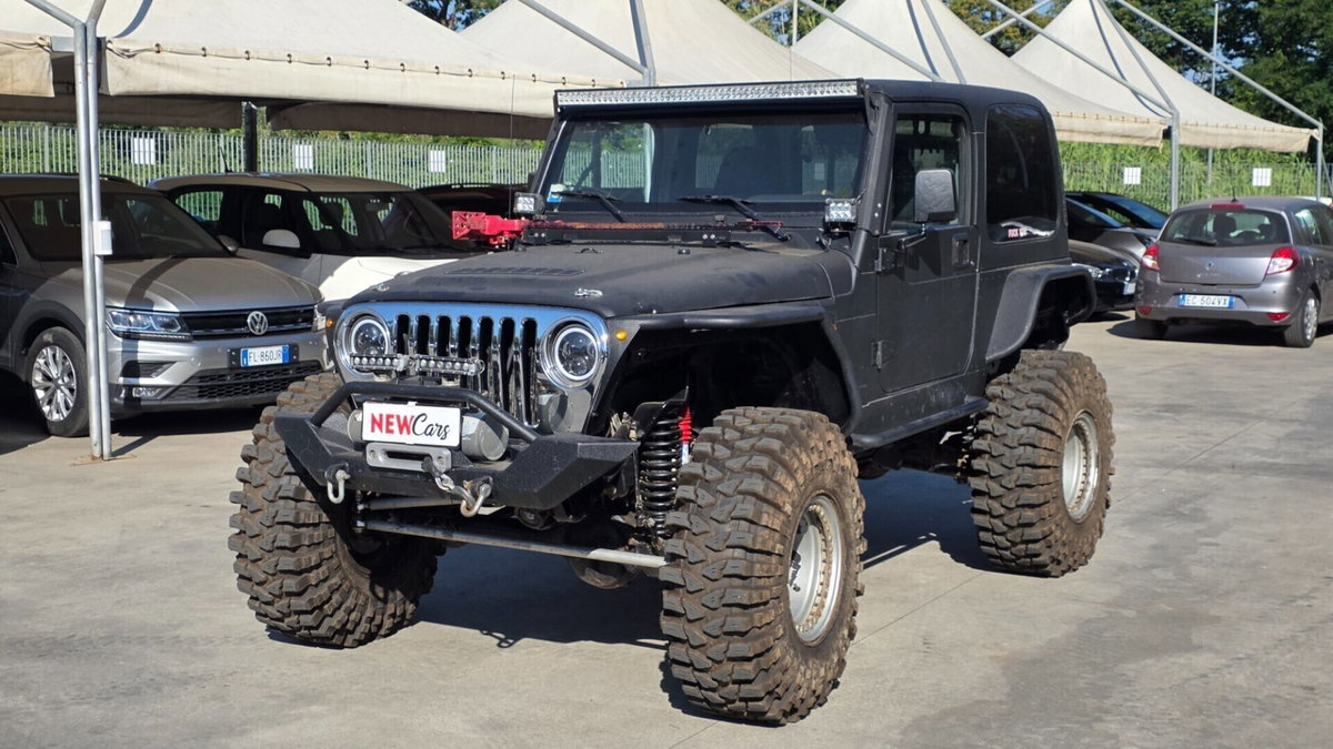 Jeep Wrangler 4.0 cat Hard top (EU) (3)