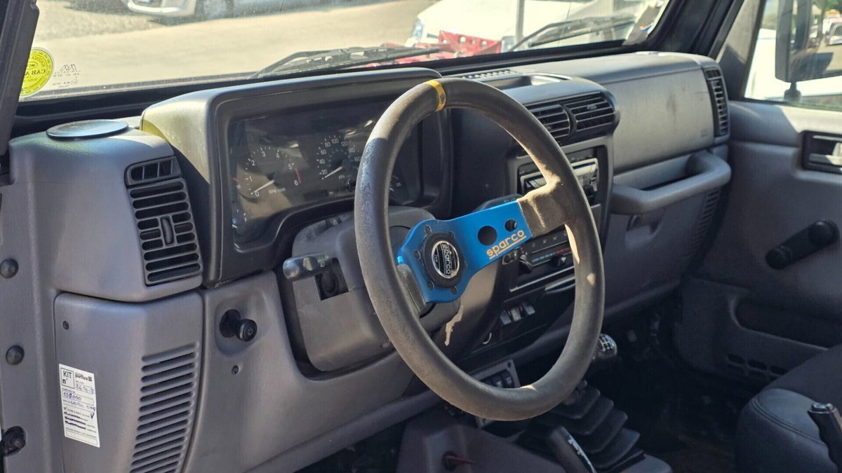 Jeep Wrangler 4.0 cat Hard top (EU) (8)