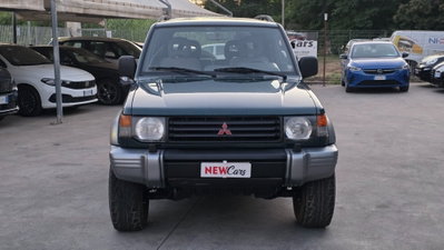 Mitsubishi Pajero 2.5 TDI GLS (2)