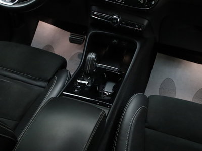 Volvo XC40 D3 R-design (15)