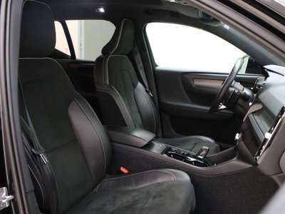 Volvo XC40 D3 R-design (16)