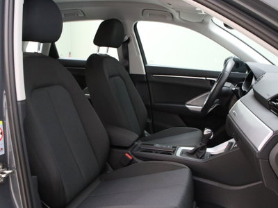 Audi Q3 35 TDI quattro S tronic Business Advanced (15)