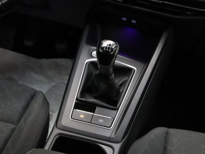Volkswagen Golf 1.0 TSI EVO Life (13)