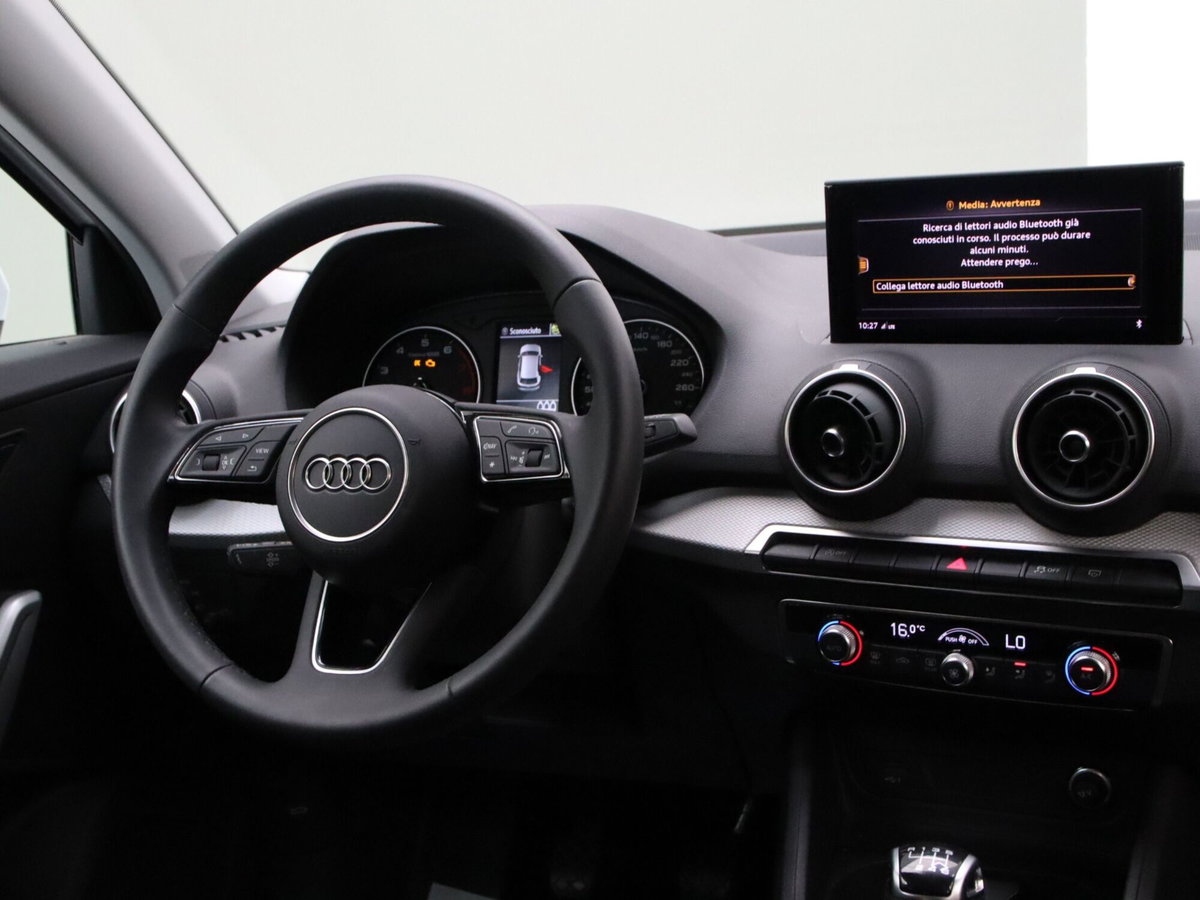 Audi Q2 Q2 30 TFSI Business (11)