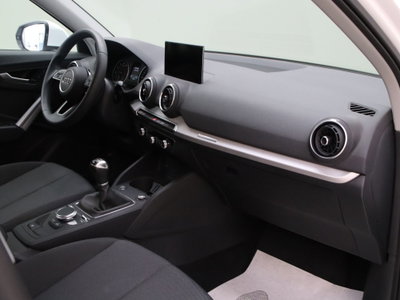 Audi Q2 Q2 30 TFSI Business (15)