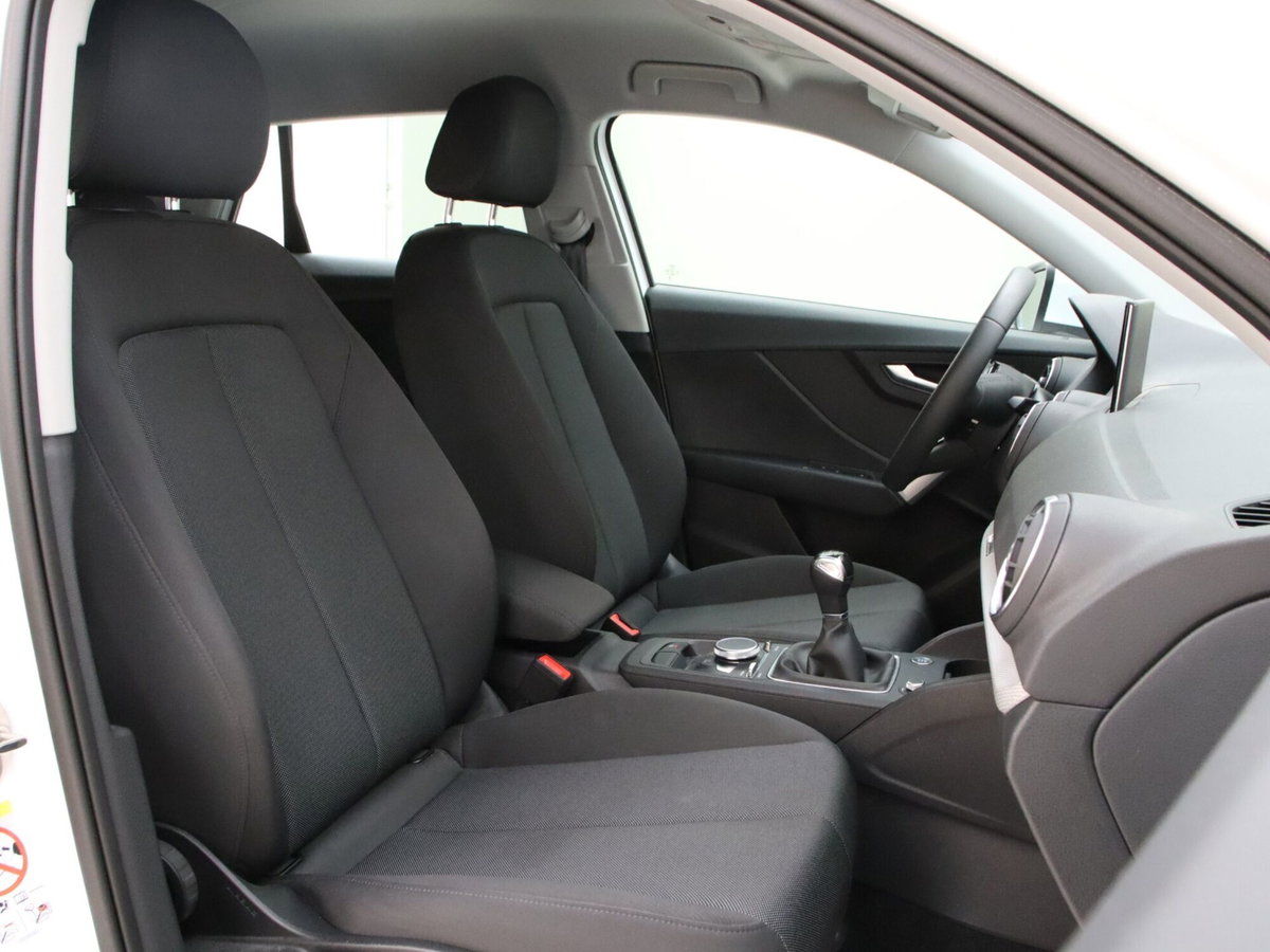 Audi Q2 Q2 30 TFSI Business (16)