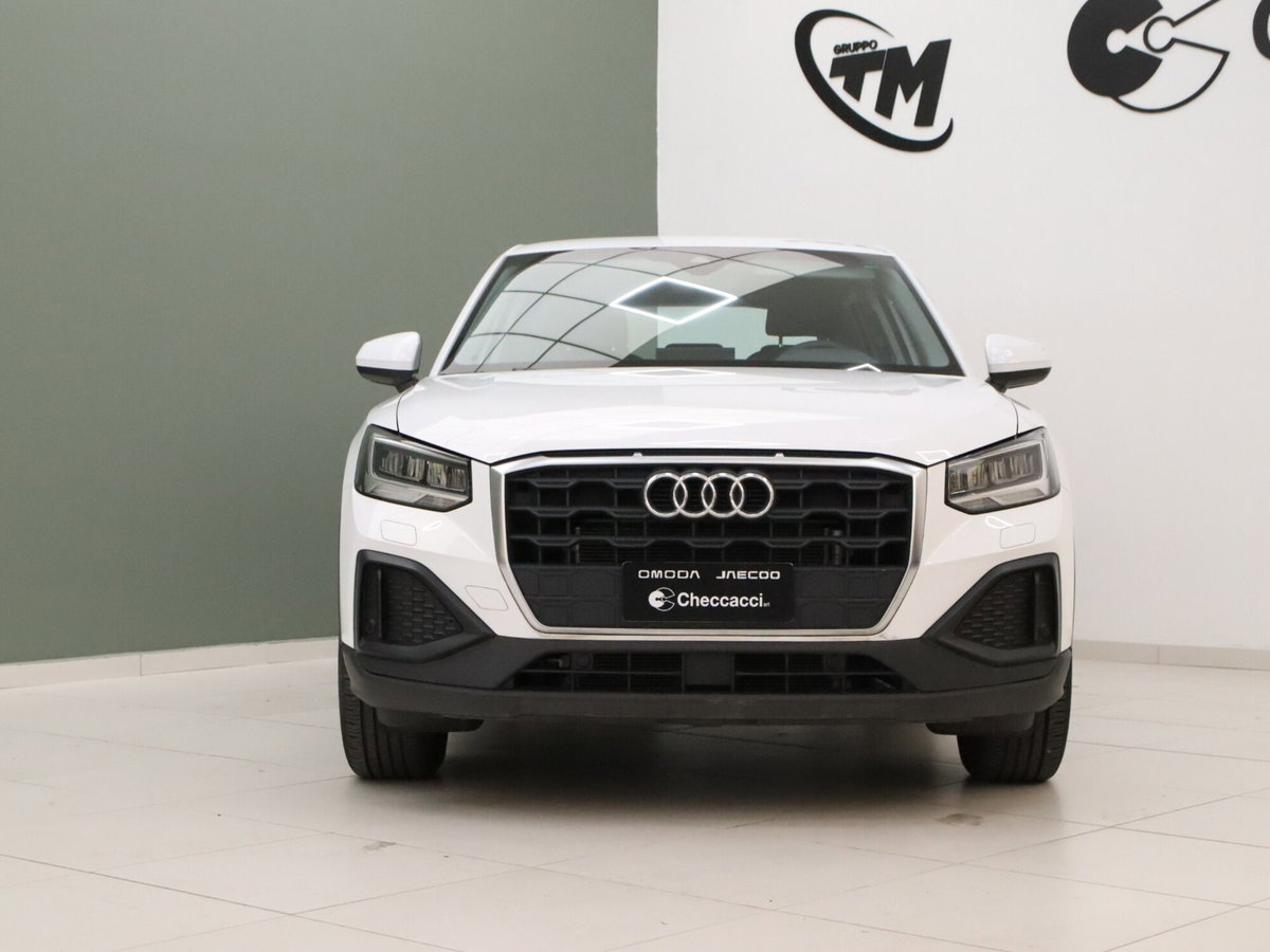 Audi Q2 Q2 30 TFSI Business (2)