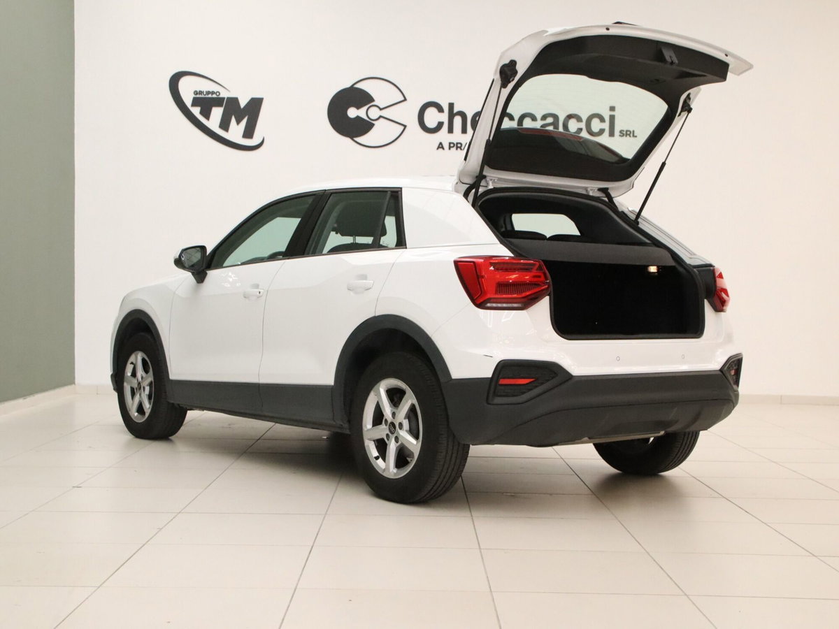 Audi Q2 Q2 30 TFSI Business (7)